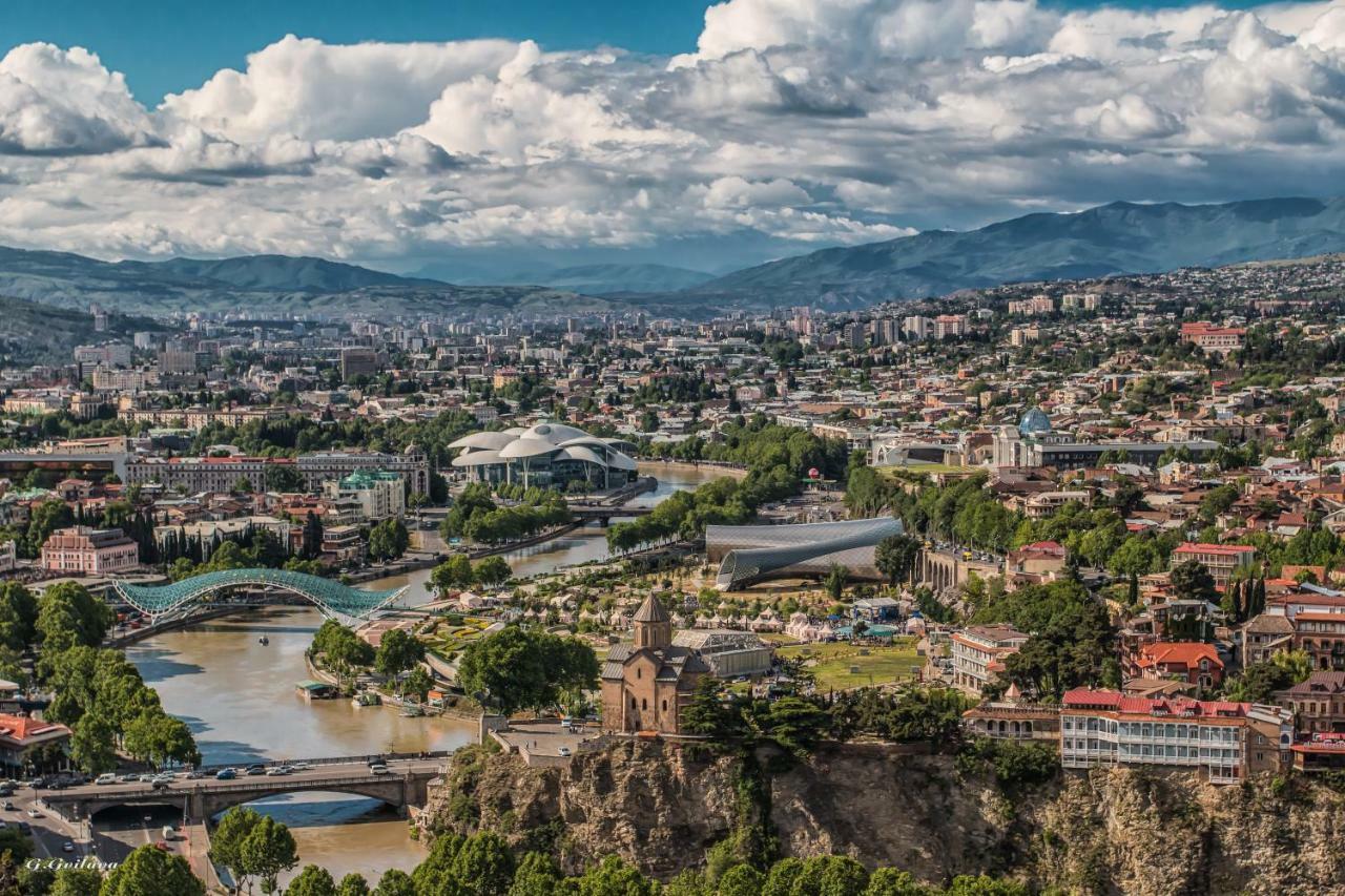 Global Hostel - Freedom Square Tbilisi Exteriör bild